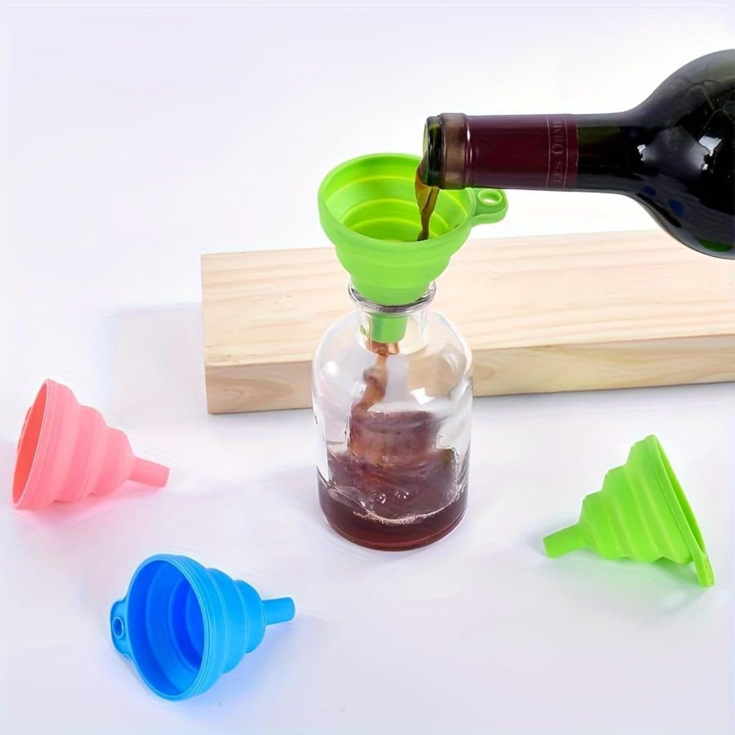 Kitchen Funnel Set 4 Pack, Small and Large, Kitchen Gadgets Accessories Foldable Silicone Collapsible Funnels for Filling Water Bottle Liquid Transfer Food Grade - Image 4