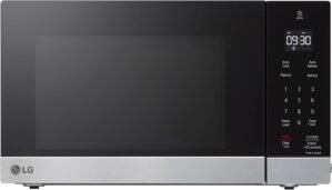 LG Countertop Microwave, 0.9 cu. ft...