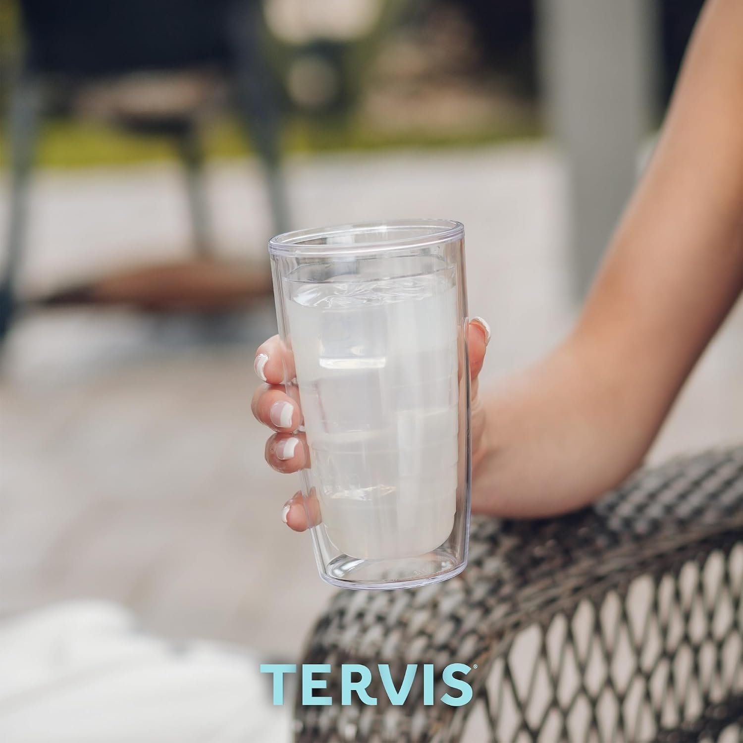 Tervis Clear & Colorful Tabletop Made in USA Double Walled Insulated Tumbler Travel Cup Keeps Drinks Cold & Hot, 16oz - 4pk, Clear - Image 7