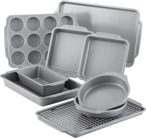 Farberware Nonstick Bakeware Set wi...