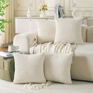 Set of 4 Cream White Decorative Thr...