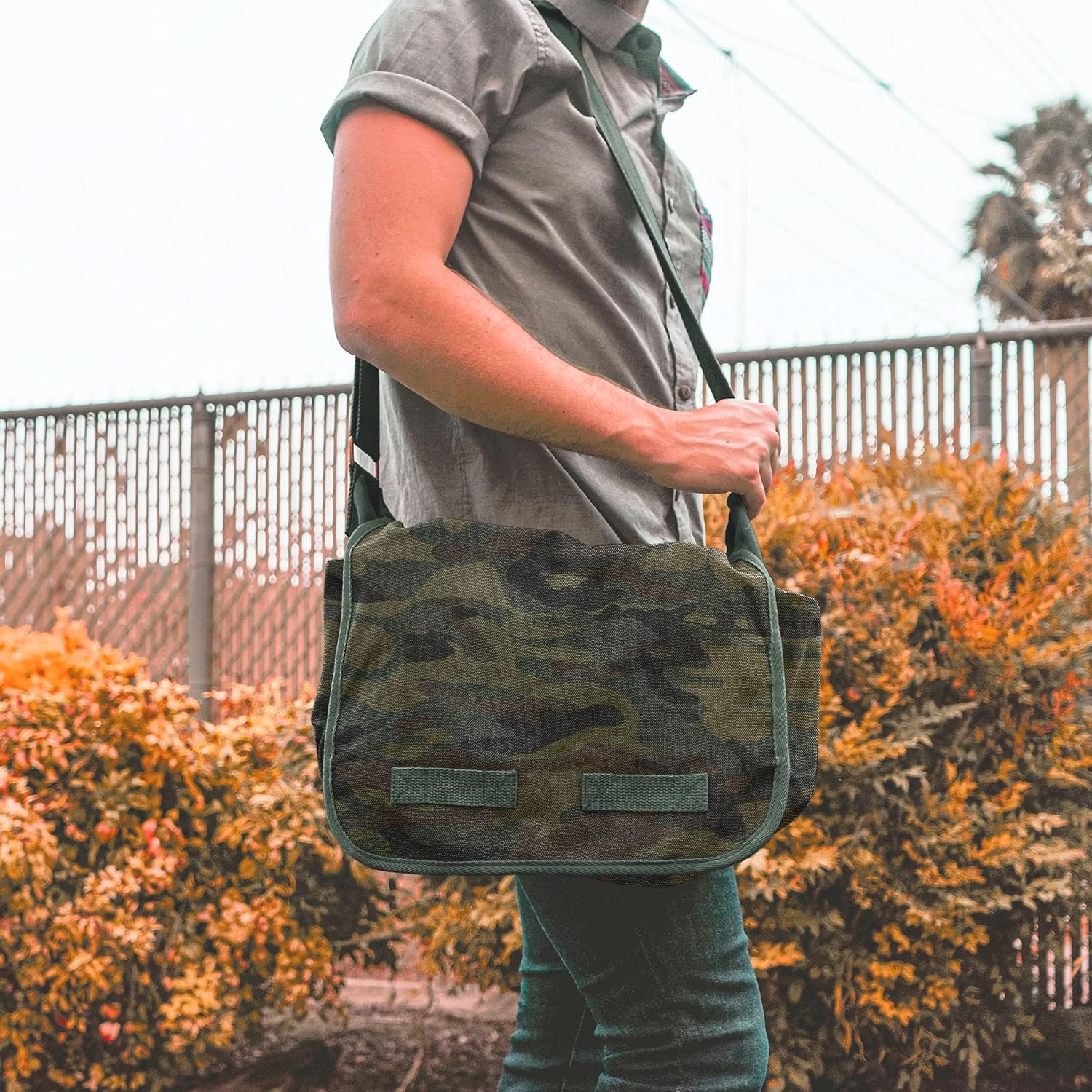 Sweetbriar Classic Vintage Messenger Bag - Original Heavyweight Cotton Canvas Shoulder Bag with Upgraded Features - Image 7